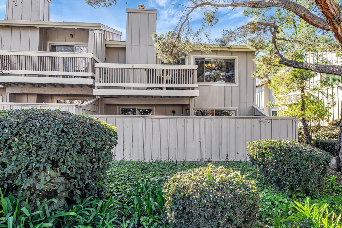 42 Weepingridge Court San Mateo, CA 94402 - Photo 34 of 45 a view of a house with a garden