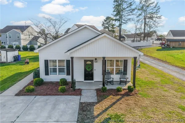 $290,000 | 323 West Woodall Street, Benson, NC 27504