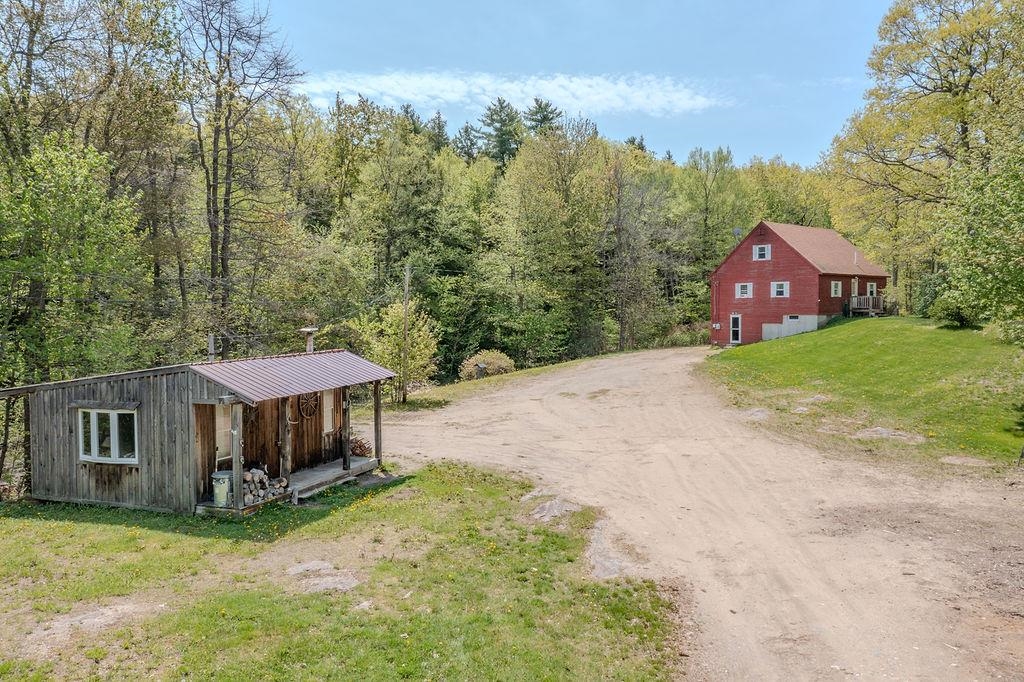 348 North Road Deerfield, NH 03037 - Photo 27 of 41