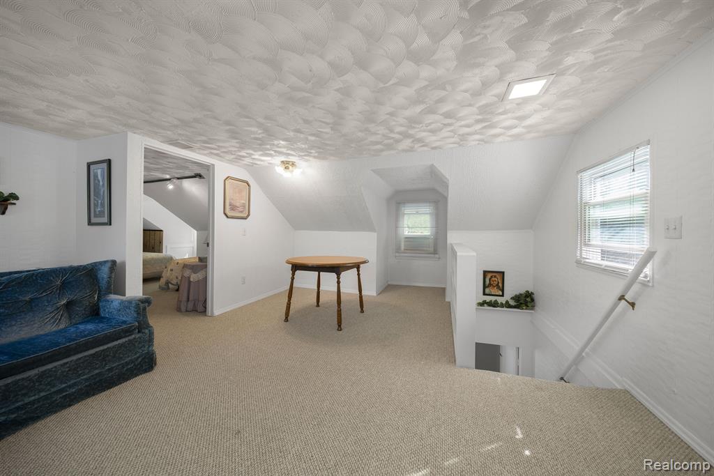 4209 Rural Street Waterford, MI 48329 - Photo 13 of 32 Gallery Image 13