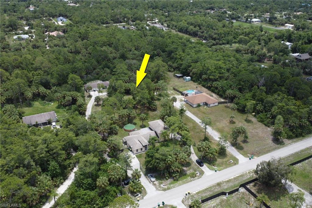 160 19th Street Southwest Naples, FL 34117 - Photo 10 of 49