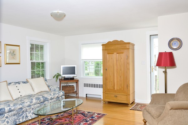 11 Heard Road Arlington, MA 02474 - Photo 2 of 8 Gallery Image 2
