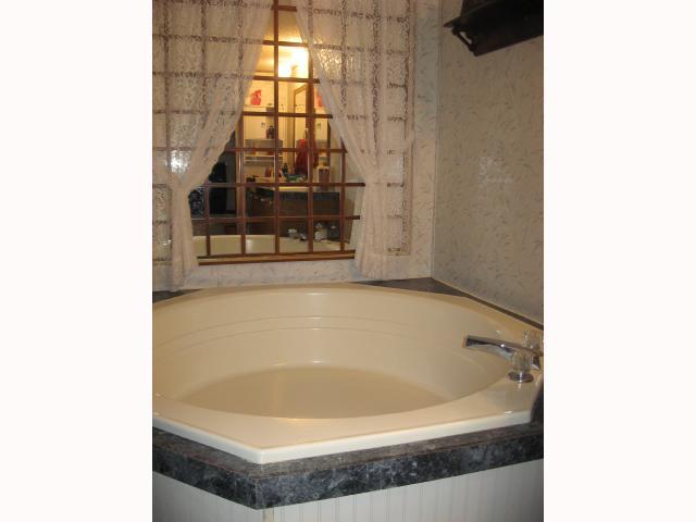 2445 Columbus-Lancaster Road Northwest, Unit 234 Lancaster, OH 43130 - Photo 6 of 7