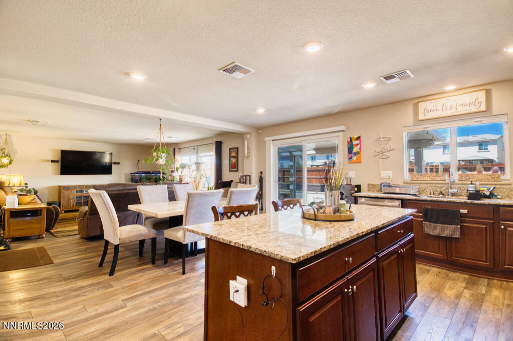 8957 Buffalo Grove Drive Reno, NV 89506 - Photo 14 of 50 4Y7A6306_hdr