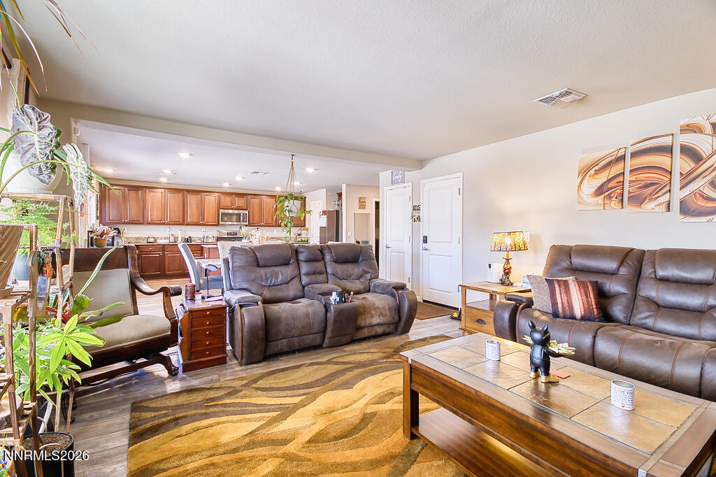 8957 Buffalo Grove Drive Reno, NV 89506 - Photo 9 of 50 4Y7A6291_hdr