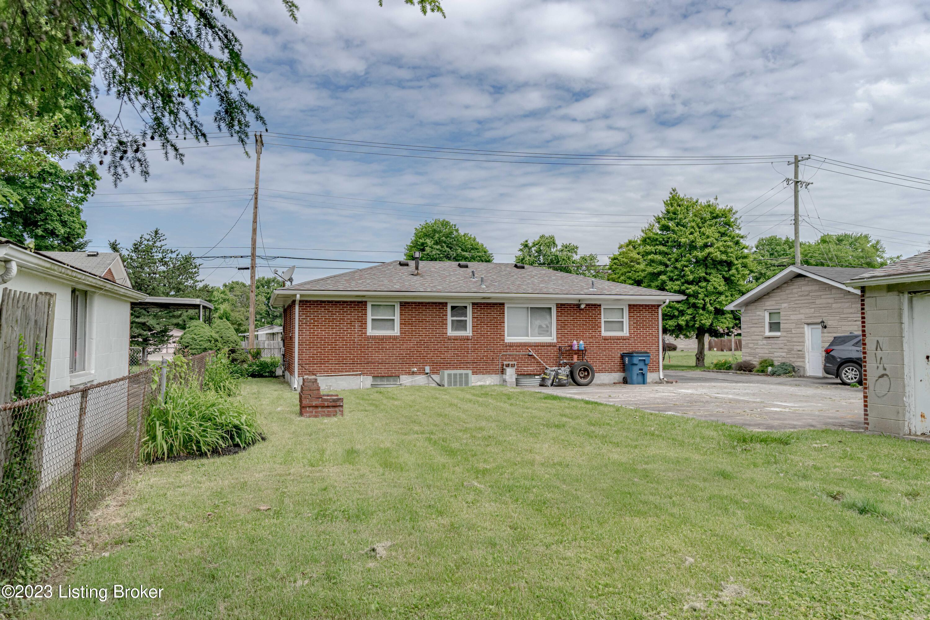 4919 Cane Run Road Louisville, KY 40216 - Photo 27 of 48 DSC05820