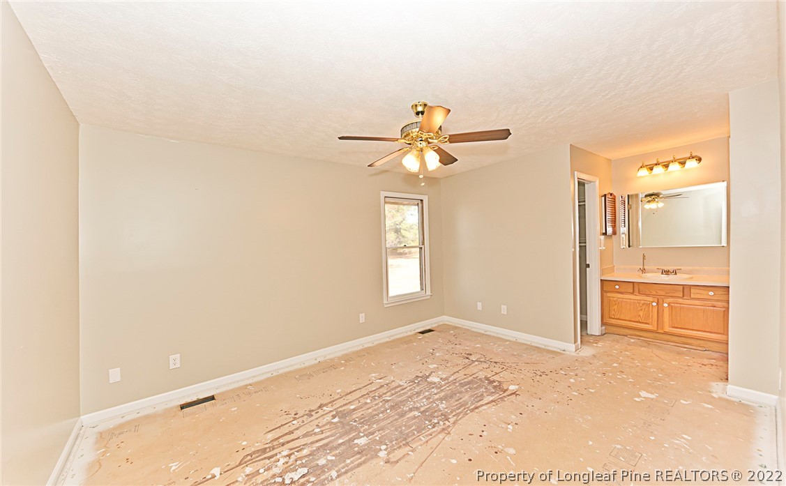3155 County Line Road Fayetteville, NC 28306 - Photo 13 of 24 Gallery Image 13