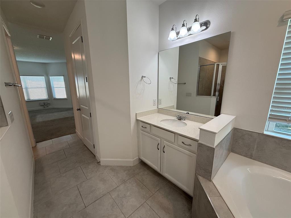 201 Messina Place Howey-in-the-Hills, FL 34737 - Photo 19 of 33