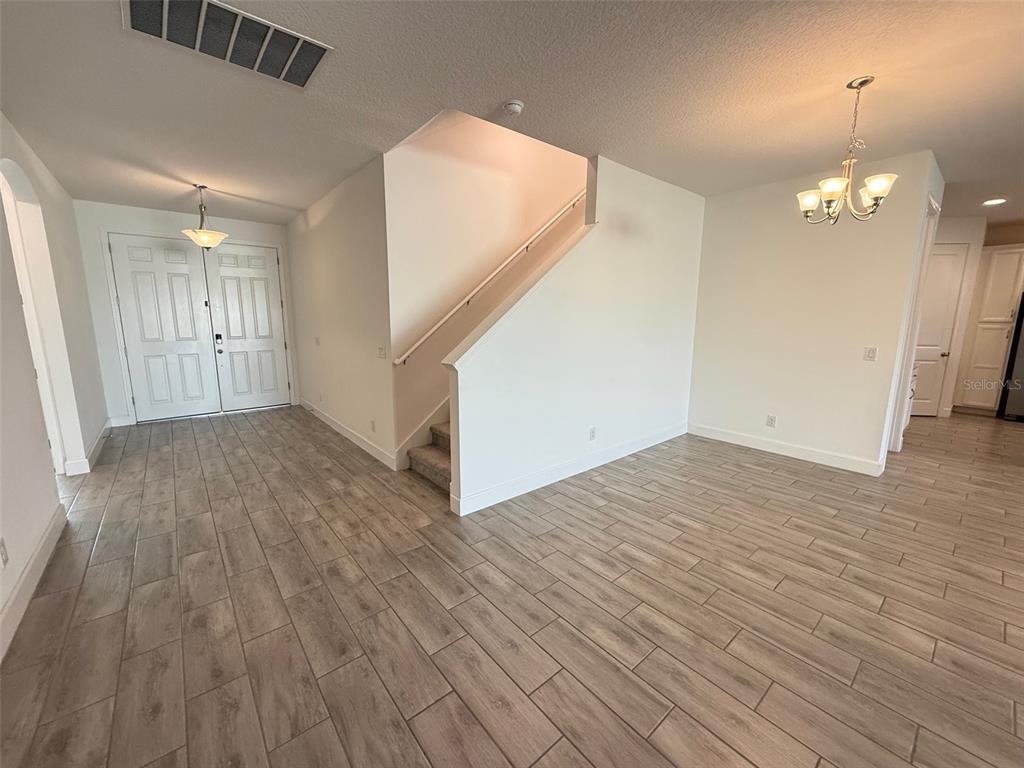 201 Messina Place Howey-in-the-Hills, FL 34737 - Photo 6 of 33