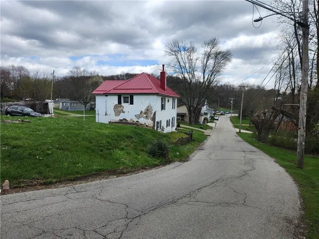 $79,000 | 2667 Puckety Drive, Export, PA 15632