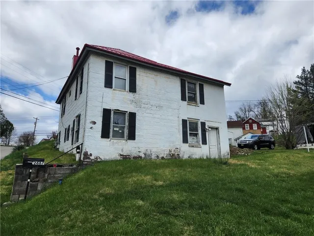 $79,000 | 2667 Puckety Drive, Export, PA 15632