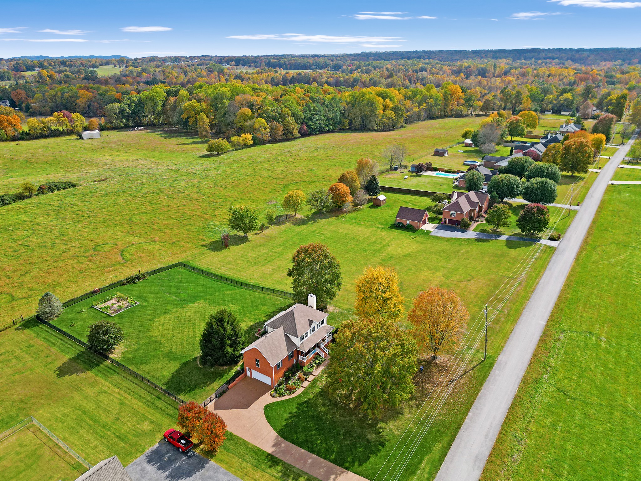 111 Biggs Road Cottontown, TN 37048 - Photo 9 of 38