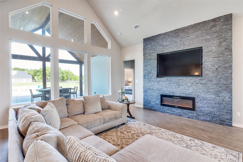 2110 Orr Road Lucas, TX 75002 - Photo 3 of 25