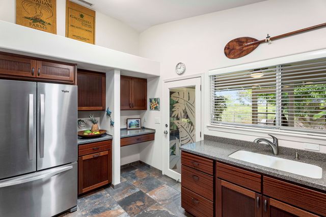 $1,100,000 | 75-263 Malulani Road, Kailua-Kona, HI 96740