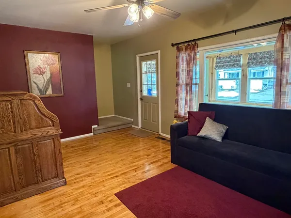 $258,900 | 721 West Commercial Street, Appleton, WI 54914