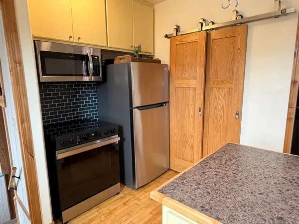 $258,900 | 721 West Commercial Street, Appleton, WI 54914