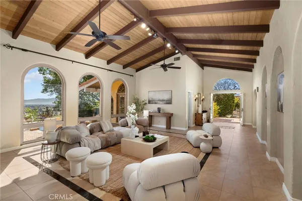 $2,170,000 | 821 Guanajuato Drive, Claremont, CA 91711