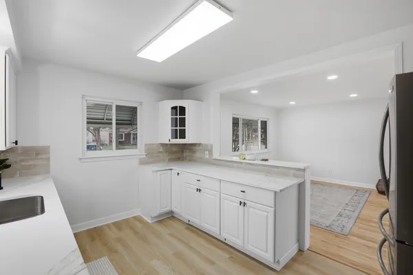 $319,000 | 11920 Cavell Street, Livonia, MI 48150