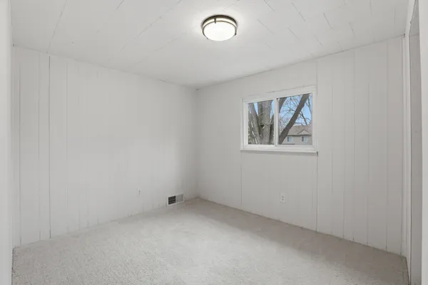 $319,000 | 11920 Cavell Street, Livonia, MI 48150