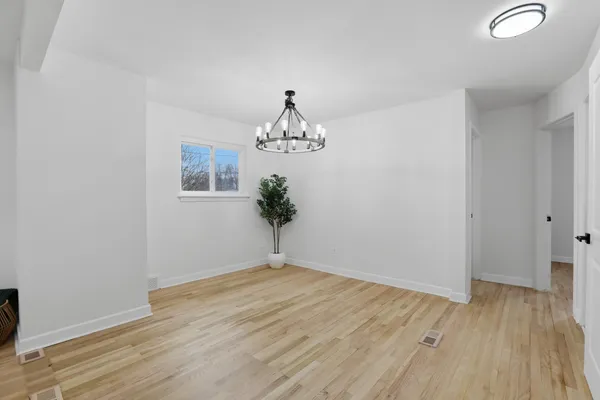 $319,000 | 11920 Cavell Street, Livonia, MI 48150