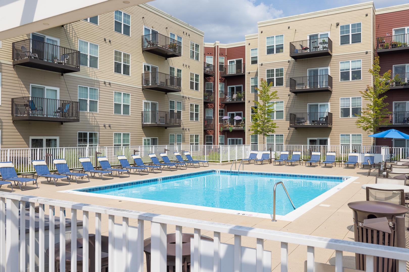 255 North Addison Avenue, Unit 439 Elmhurst, IL 60126 - Photo 15 of 23 a swimming pool view with a outdoor seating space