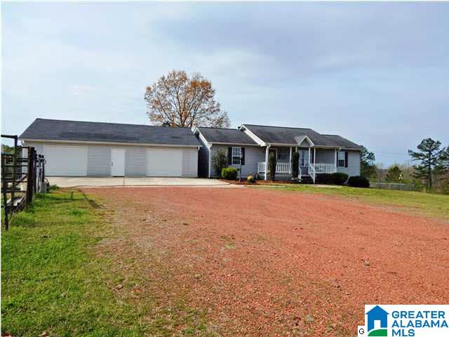 706 Lazy Y Road Hayden, AL 35079 - Photo 2 of 32