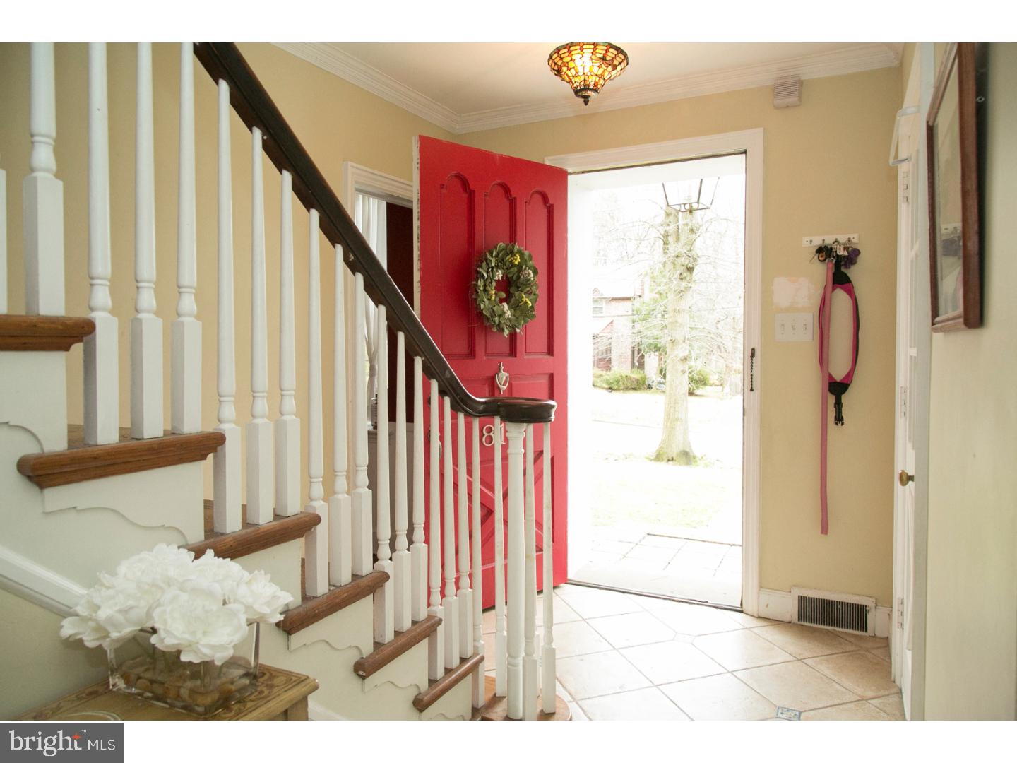 810 Gilbert Road Cheltenham, PA 19012 - Photo 12 of 22 Hallway