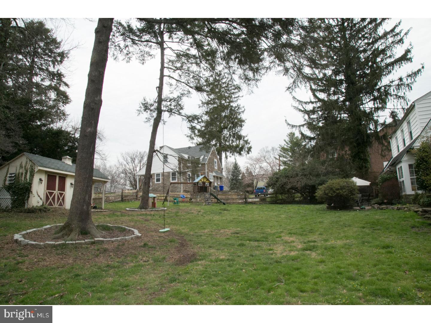 810 Gilbert Road Cheltenham, PA 19012 - Photo 21 of 22 Back Yard