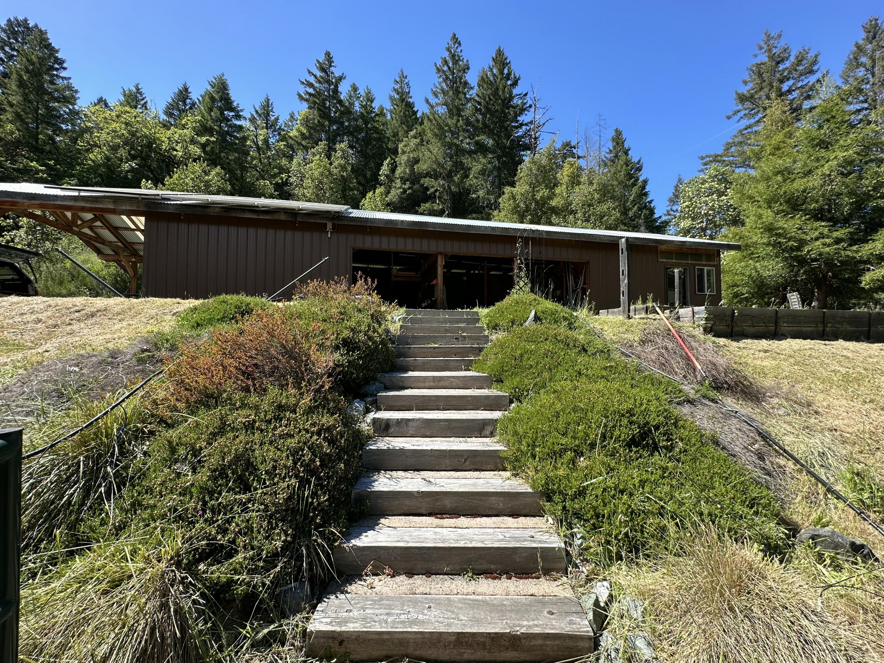 83000 Milstead Road Garberville, CA 95542 - Photo 36 of 67 tempImage1TnY2b