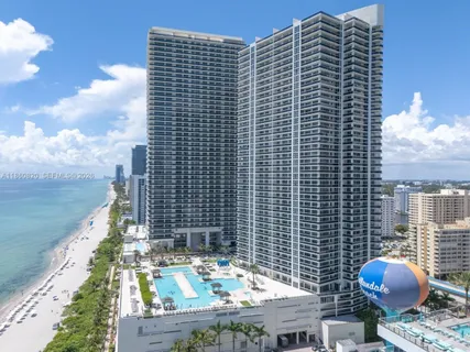 a view of building with an outdoor space