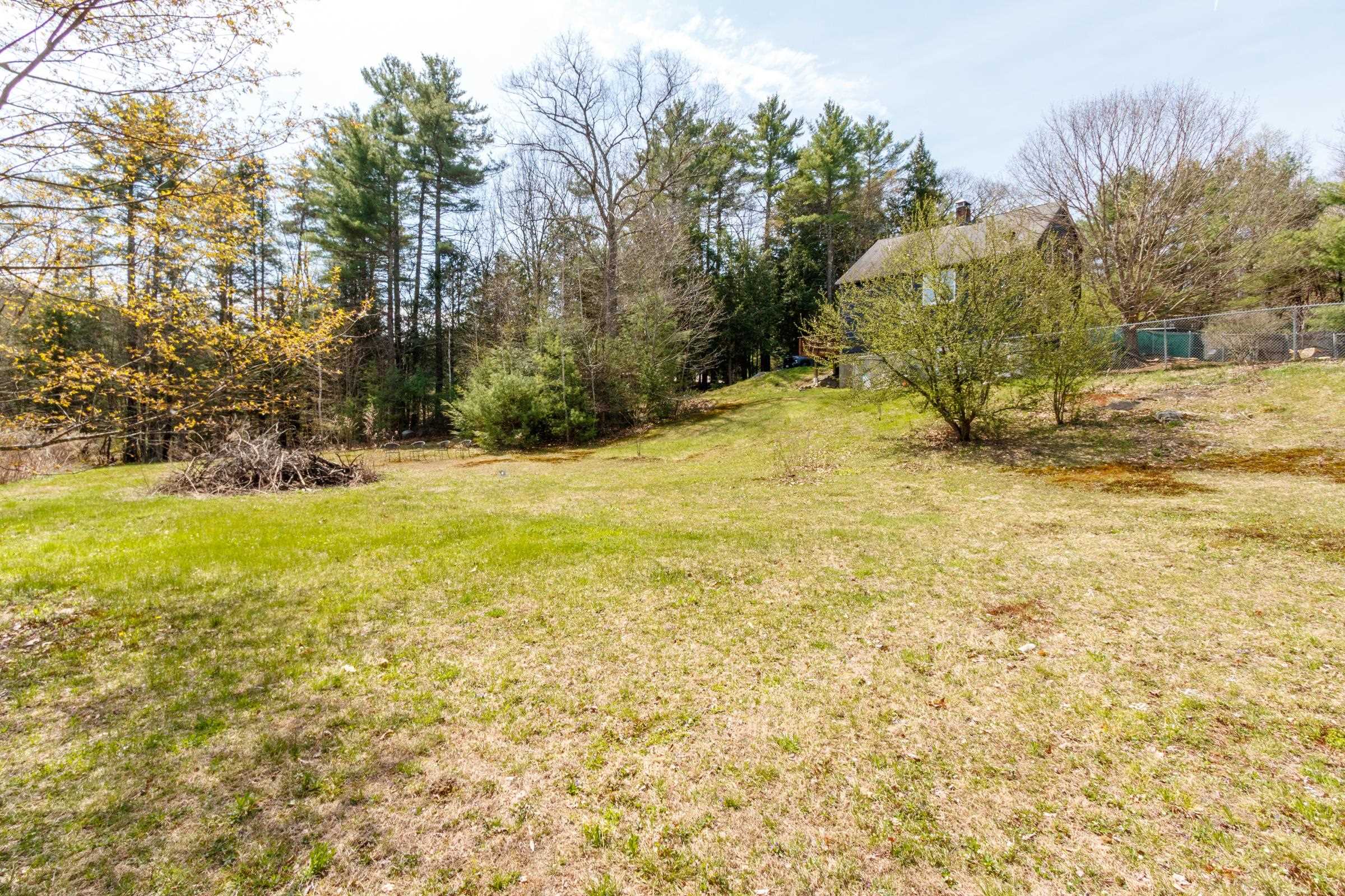 71 Baptist Road Canterbury, NH 03224 - Photo 28 of 31 Gallery Image 28