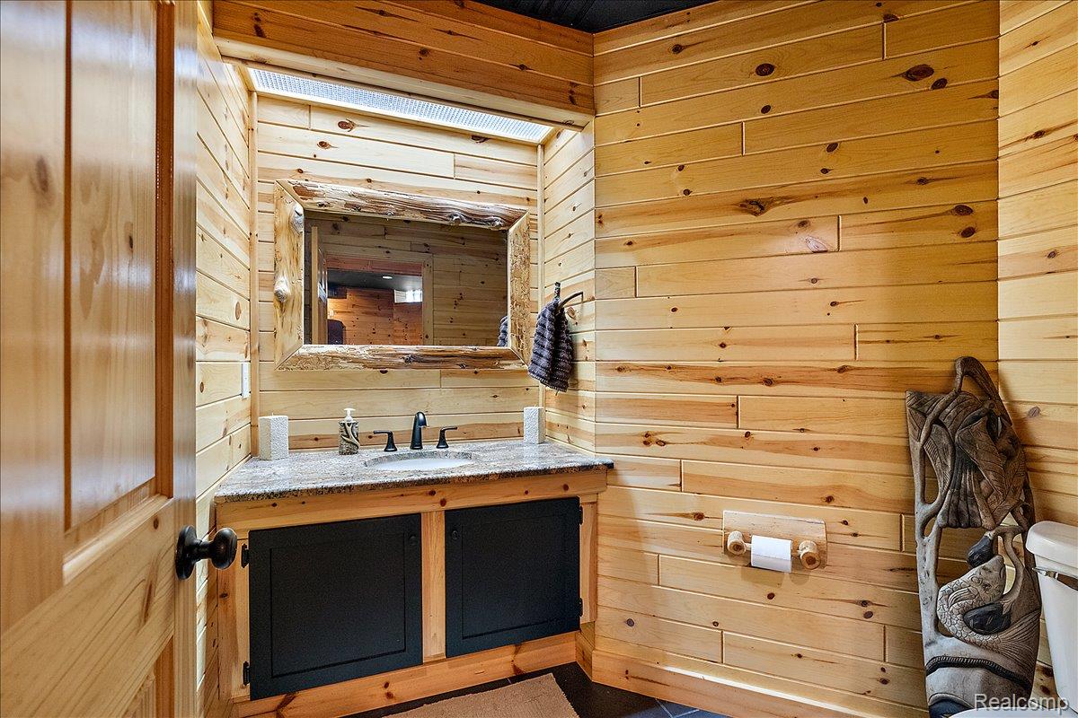 21901 31 Mile Road Ray, MI 48096 - Photo 51 of 74 Guest bath in basement