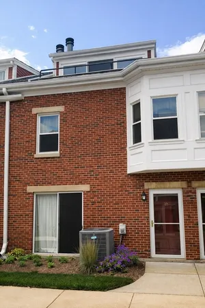 $2,600 | 154 Quincy Shore Drive, Unit 36, Quincy, MA 02171