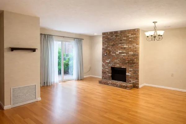 $2,600 | 154 Quincy Shore Drive, Unit 36, Quincy, MA 02171