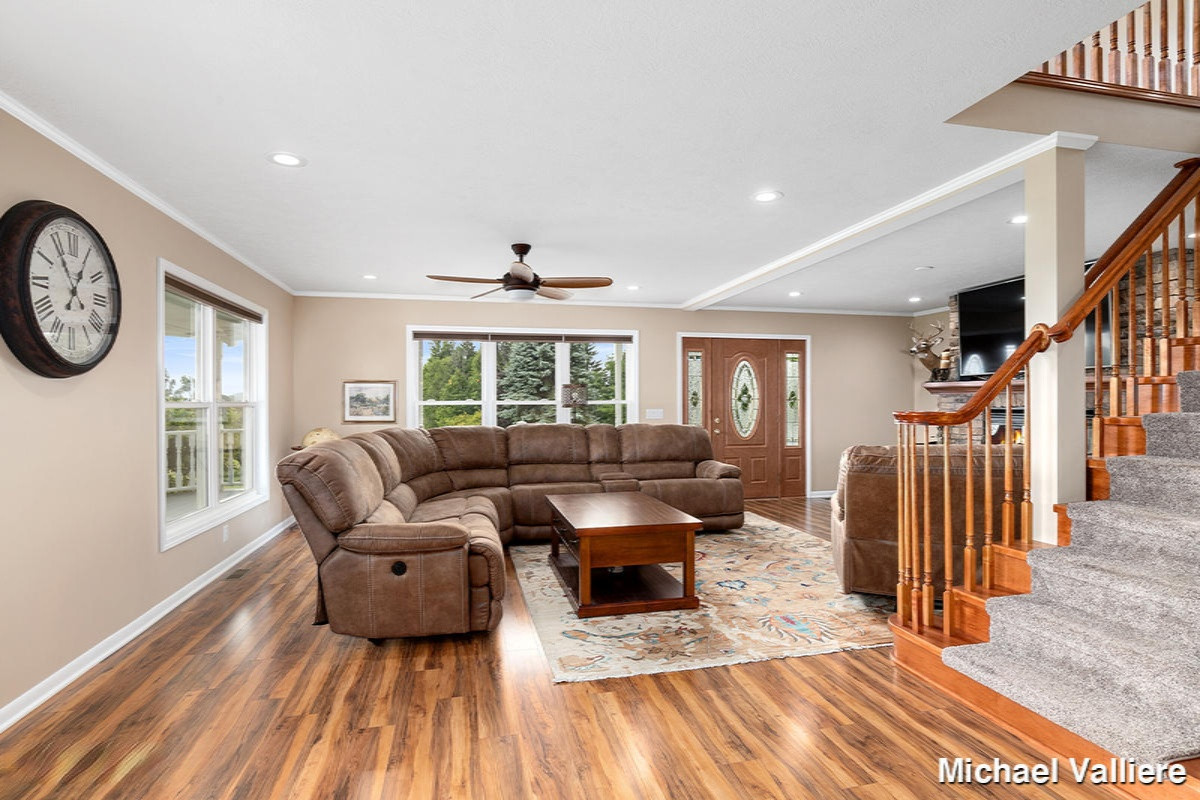 5675 South Stine Road Olivet, MI 49076 - Photo 12 of 104 13