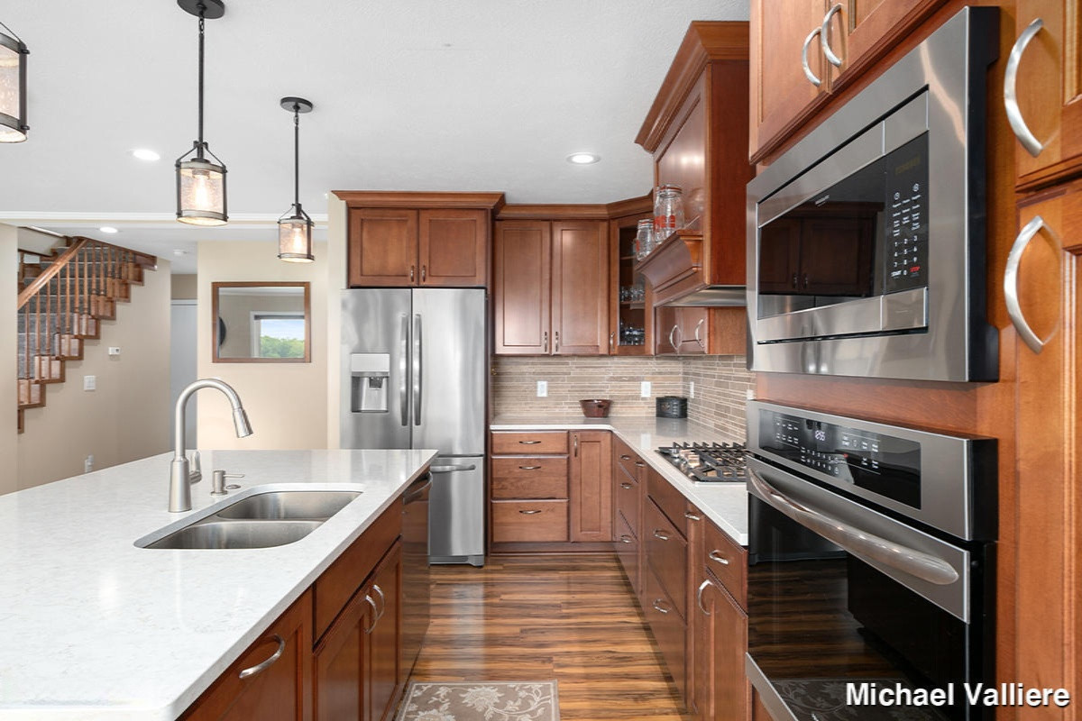 5675 South Stine Road Olivet, MI 49076 - Photo 15 of 104 16