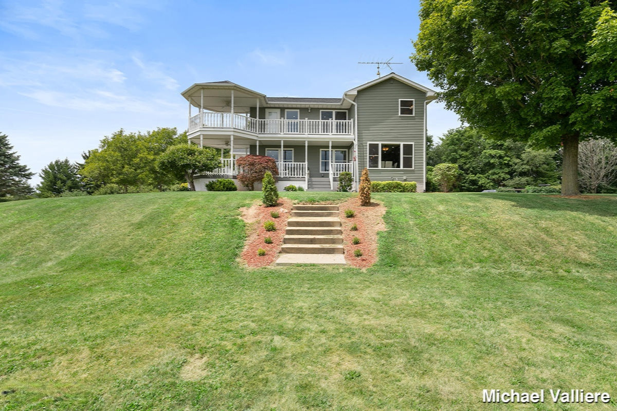 5675 South Stine Road Olivet, MI 49076 - Photo 25 of 104 26