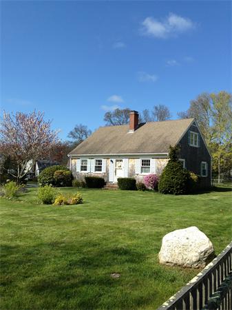 38 Wings Neck Road Bourne, MA 02559 - Photo 5 of 10 Gallery Image 5