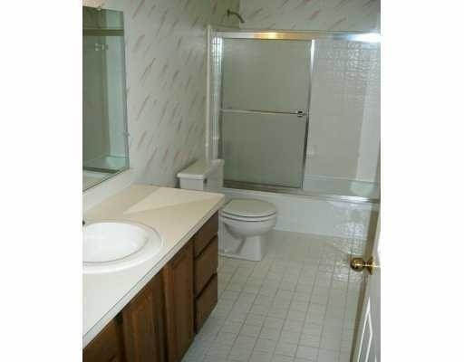 2005 Ridge Avenue Ann Arbor, MI 48104 - Photo 8 of 9