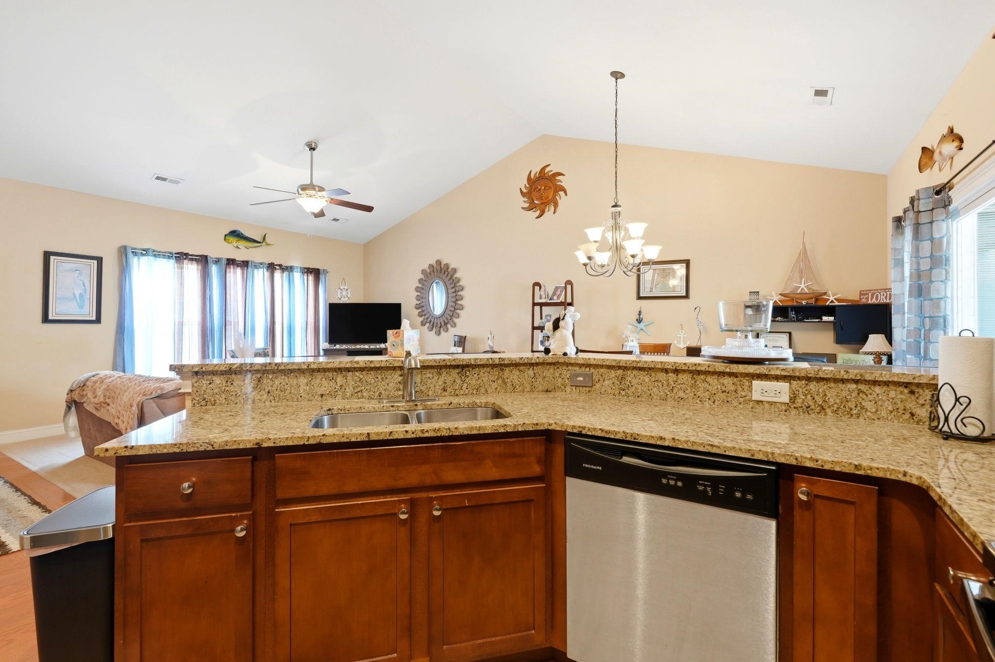 577 Sunnyside Avenue, Unit B Murrells Inlet, SC 29576 - Photo 12 of 34