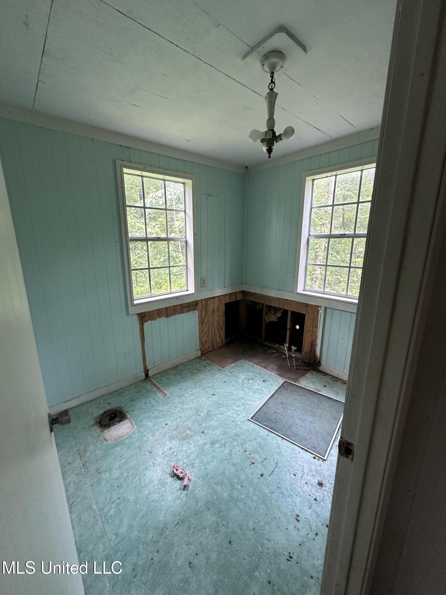 261 Tom Chance Road Poplarville, MS 39470 - Photo 18 of 22 IMG_2049