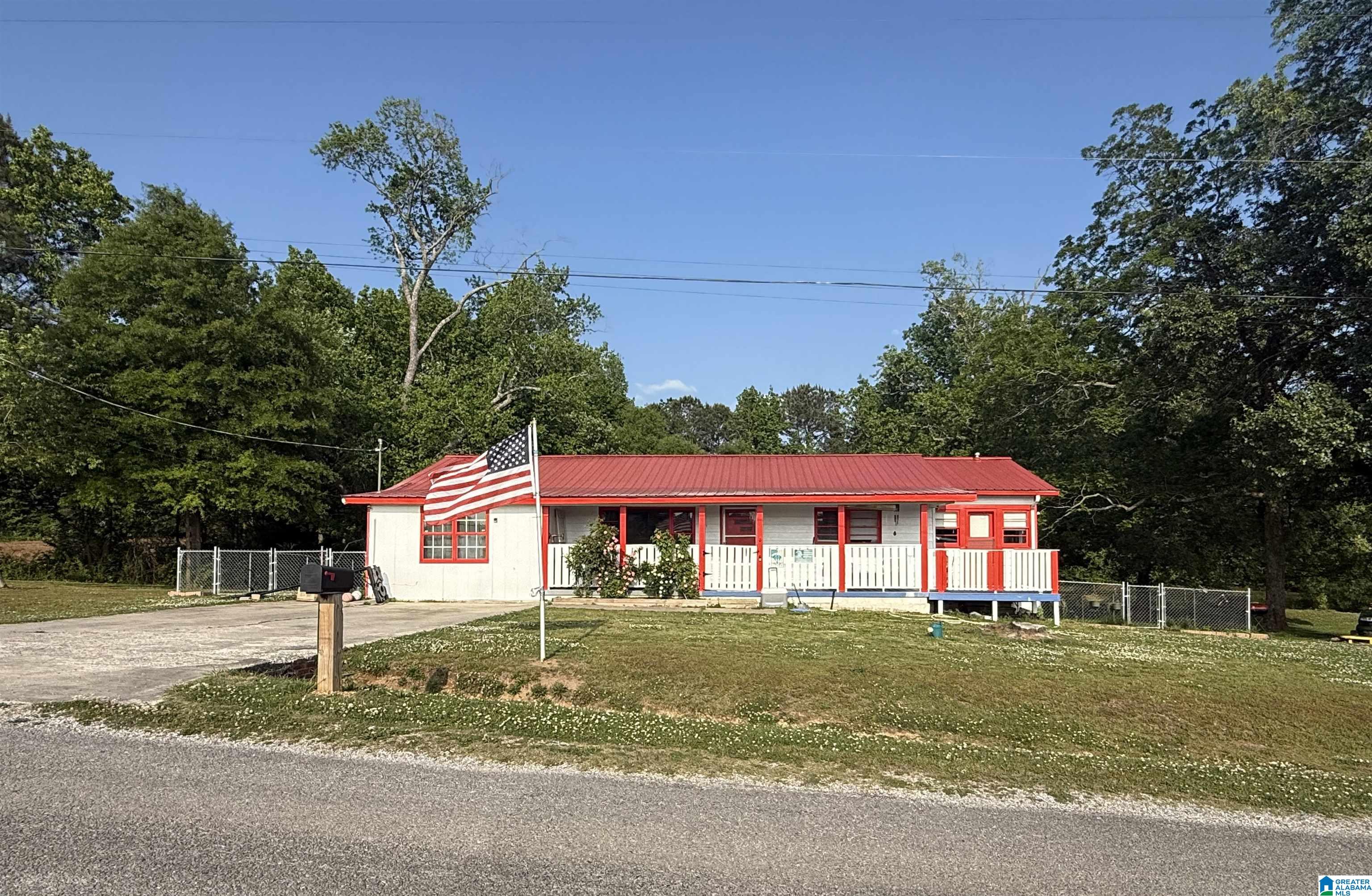 151 Friendship Road Altoona, AL 35952 - Photo 3 of 41