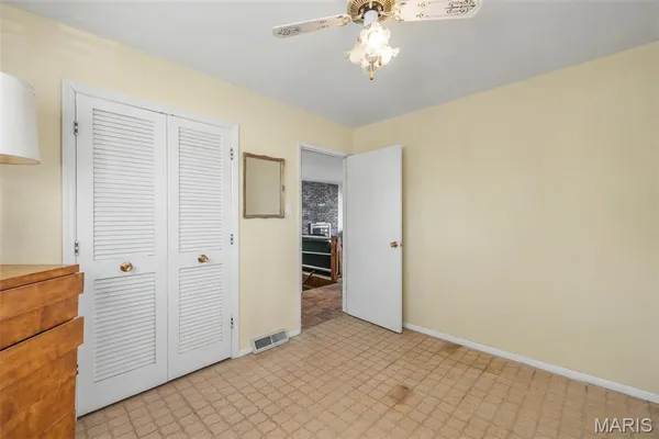 $275,000 | 1790 Lakeshore Drive, Cuba, MO 65453