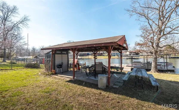 $275,000 | 1790 Lakeshore Drive, Cuba, MO 65453