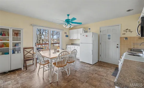 $275,000 | 1790 Lakeshore Drive, Cuba, MO 65453