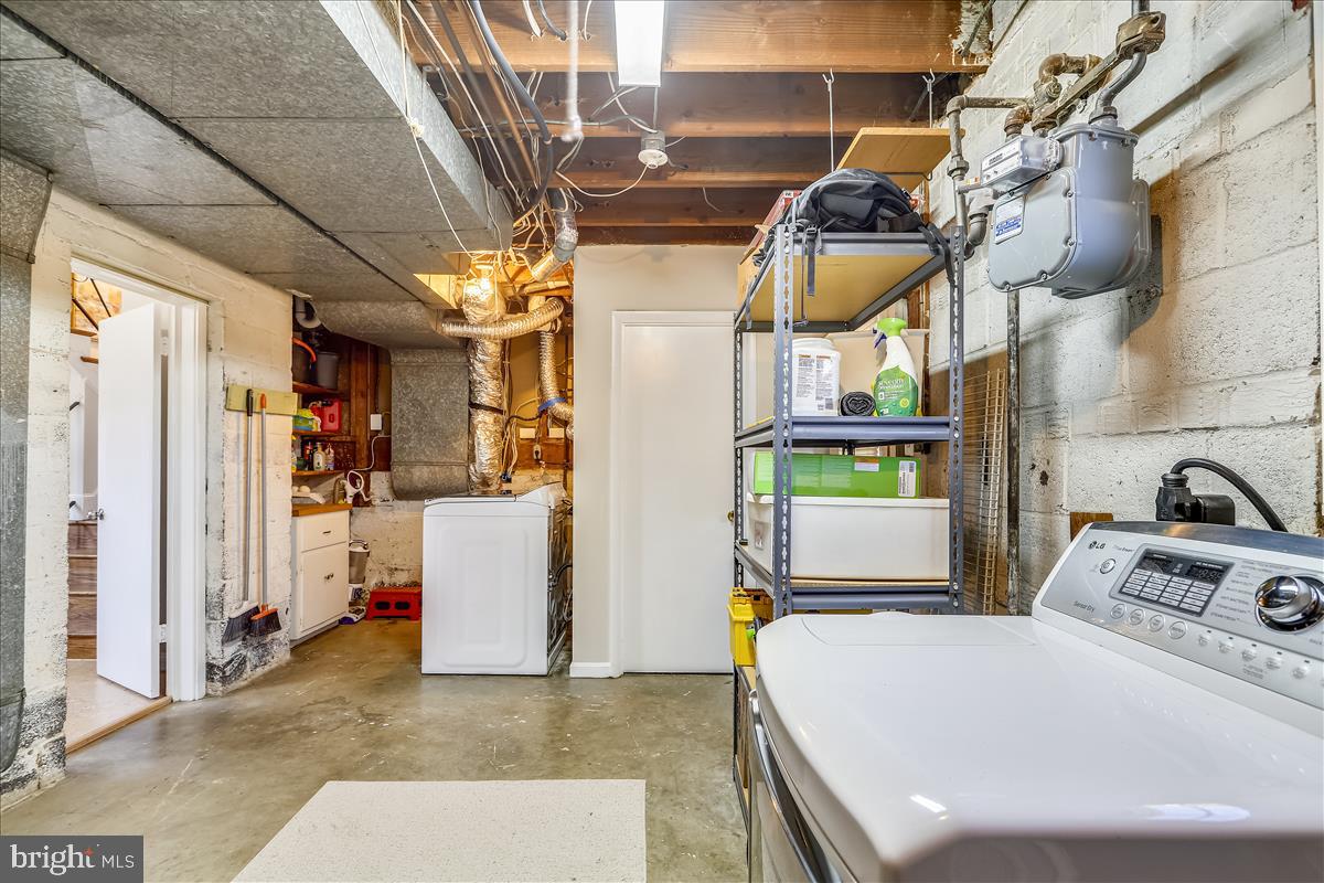 3005 Farm Road Alexandria, VA 22302 - Photo 44 of 59 Great storage in Utility Room