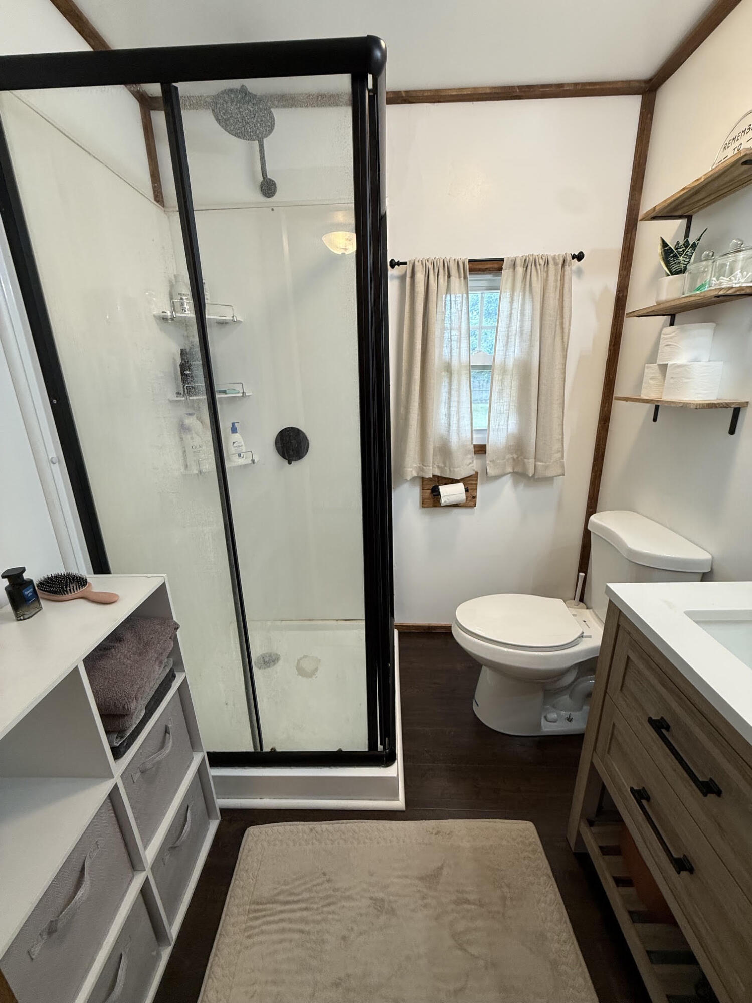 1400 Perry Street Manistee, MI 49660 - Photo 22 of 34 Primary bath
