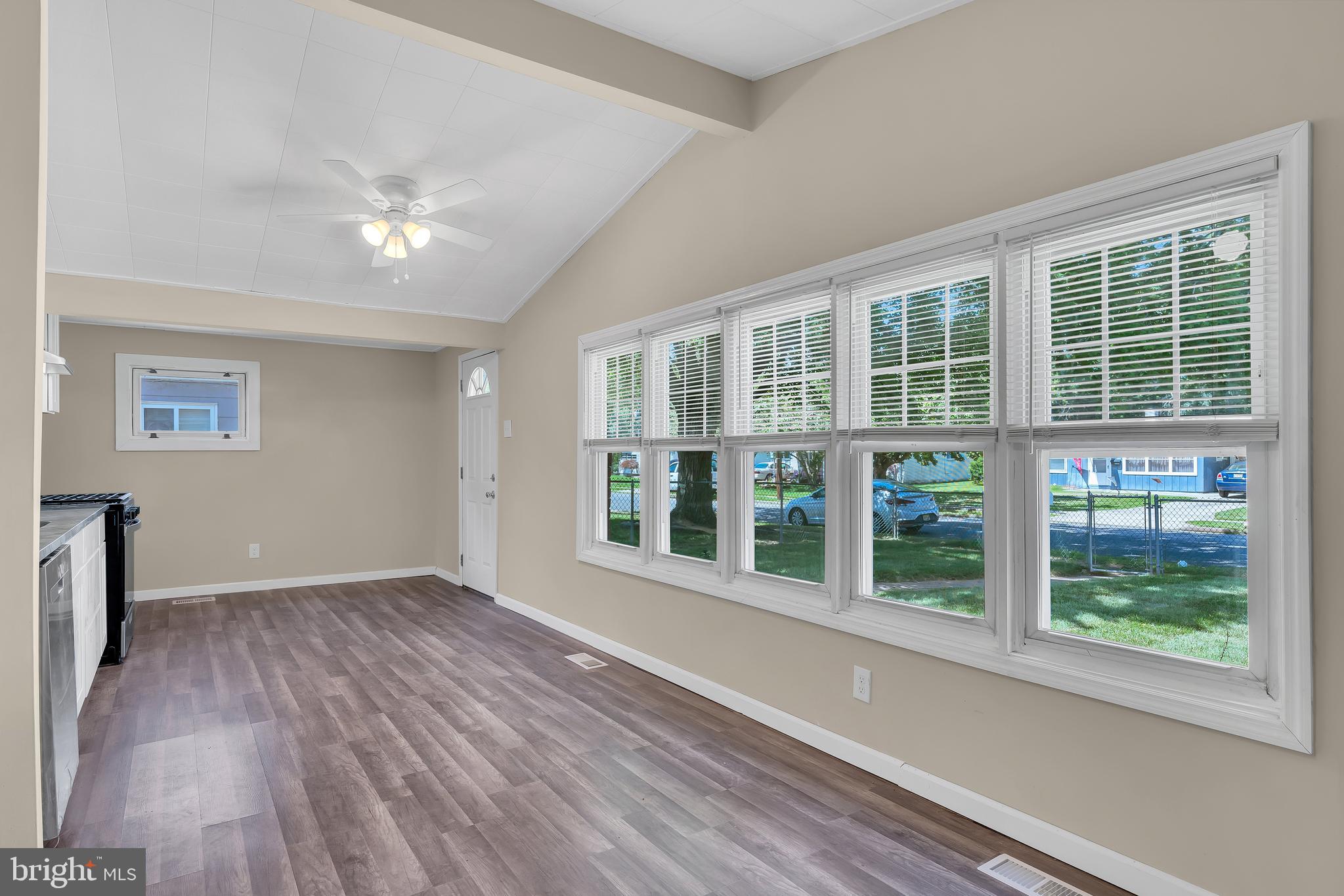 222 County Avenue Maple Shade, NJ 08052 - Photo 16 of 40