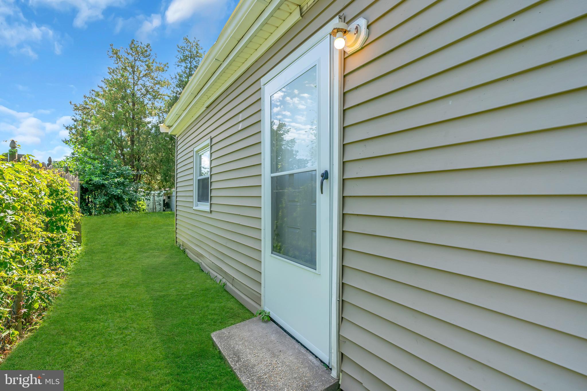 222 County Avenue Maple Shade, NJ 08052 - Photo 35 of 40