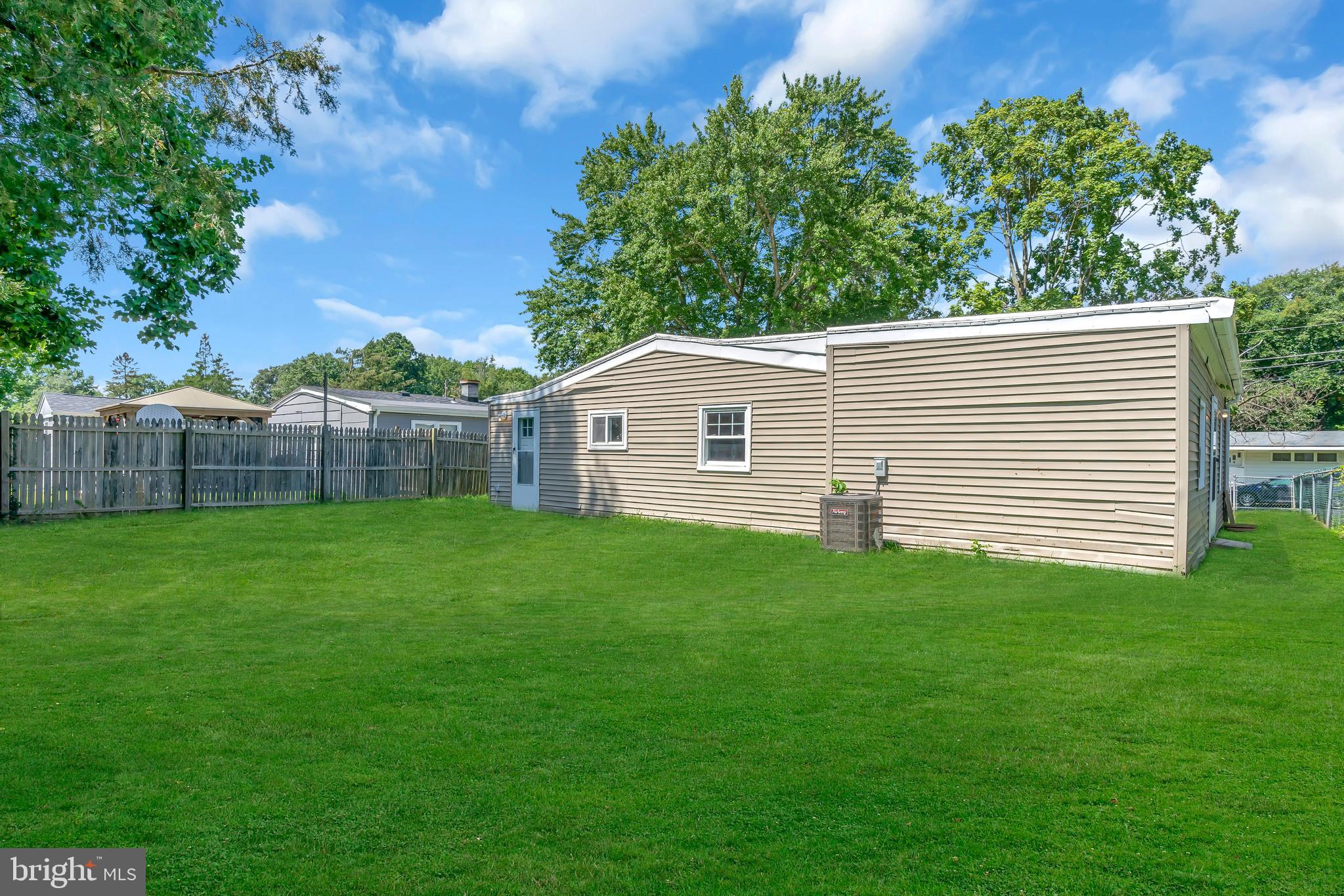 222 County Avenue Maple Shade, NJ 08052 - Photo 37 of 40